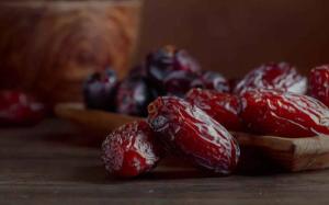 قیمت خرید خرما استعمران مرغوب + عکس